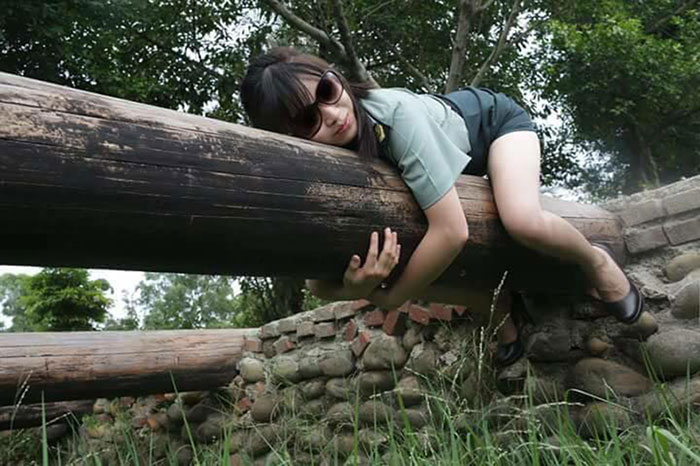 คอสเพลย์ไต้หวันเจอดี แต่งเครื่องแบบทหารแชะภาพเซ็กซี่ ทั้งที่ไม่ใช่ทหารจริง