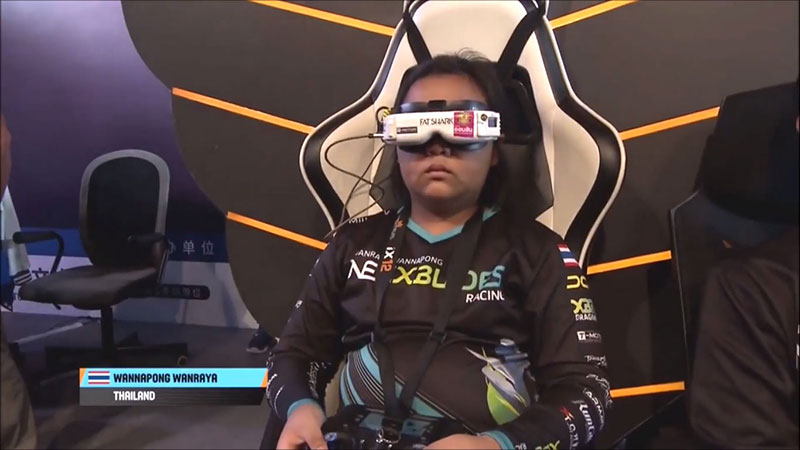 คลิปน้องมิ้ว 11 ขวบ กับผลงานในสนามแข่งโดรน ก่อนคว้าแชมป์โลก