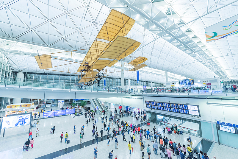 คิง เพาเวอร์ ชนะประมูลบริหาร 5 กลุ่มสินค้าลักชัวรี่ในสนามบินนานาชาติฮ่องกง