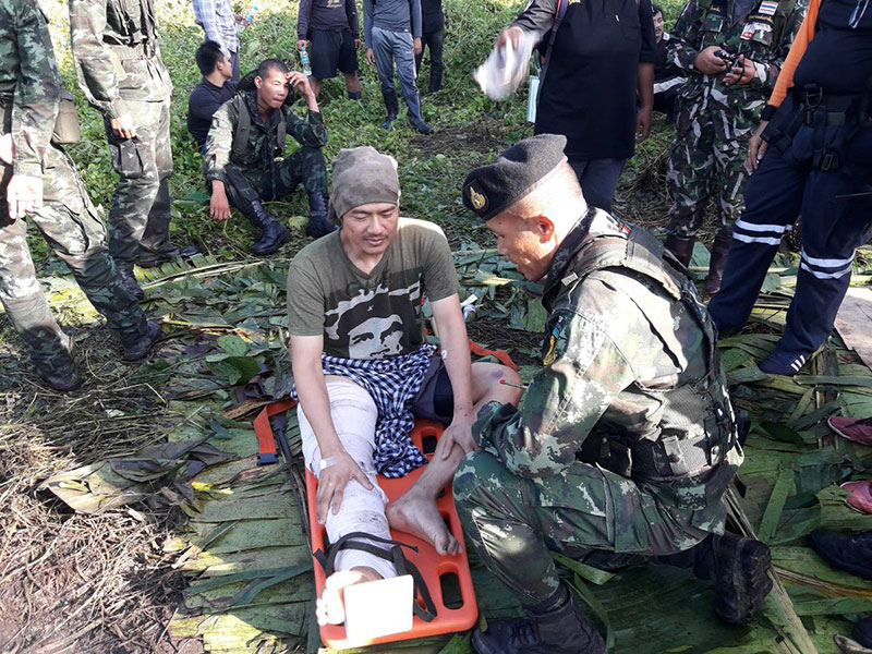 นักท่องเที่ยวตกเหวน้ำตกป่งป๊ง ขาหัก-หัวแตก