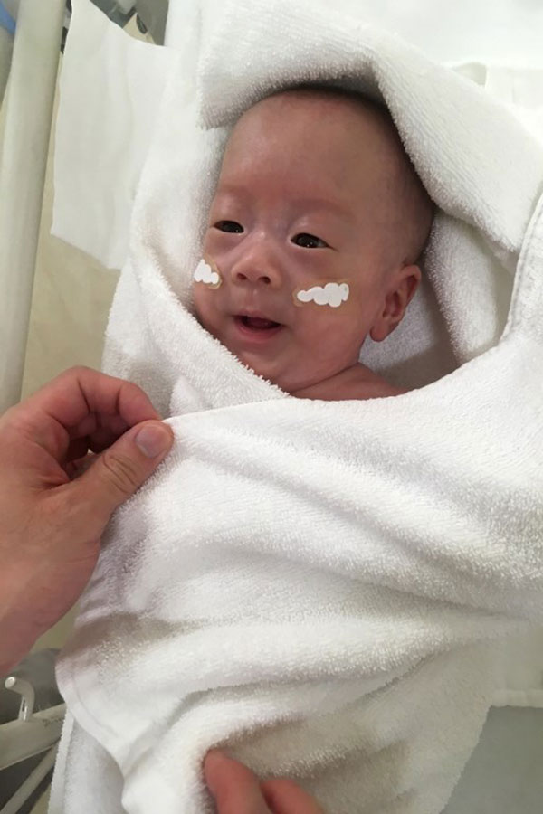ทารกตัวเล็กจิ๋ว หนัก 268 กรัม ตอนนี้ตัวโตขึ้น-แข็งแรงดี สามารถกลับบ้านได้แล้ว 