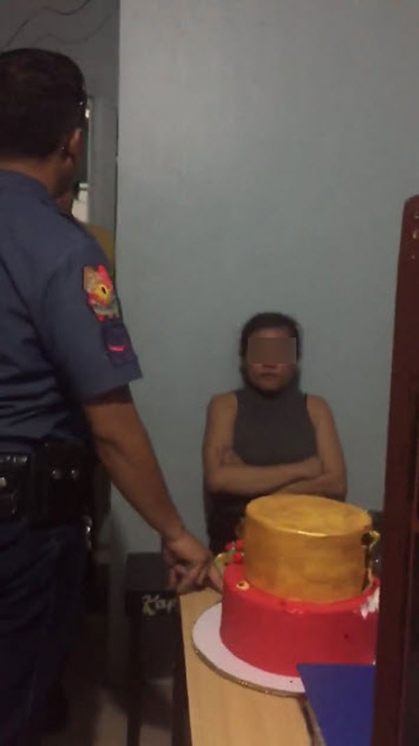 เจ้าสาวปล่อยโฮ งานแต่งในฝันพังพินาศ เจอออแกไนเซอร์ จัดเค้กปลอมให้-ไร้อาหาร 