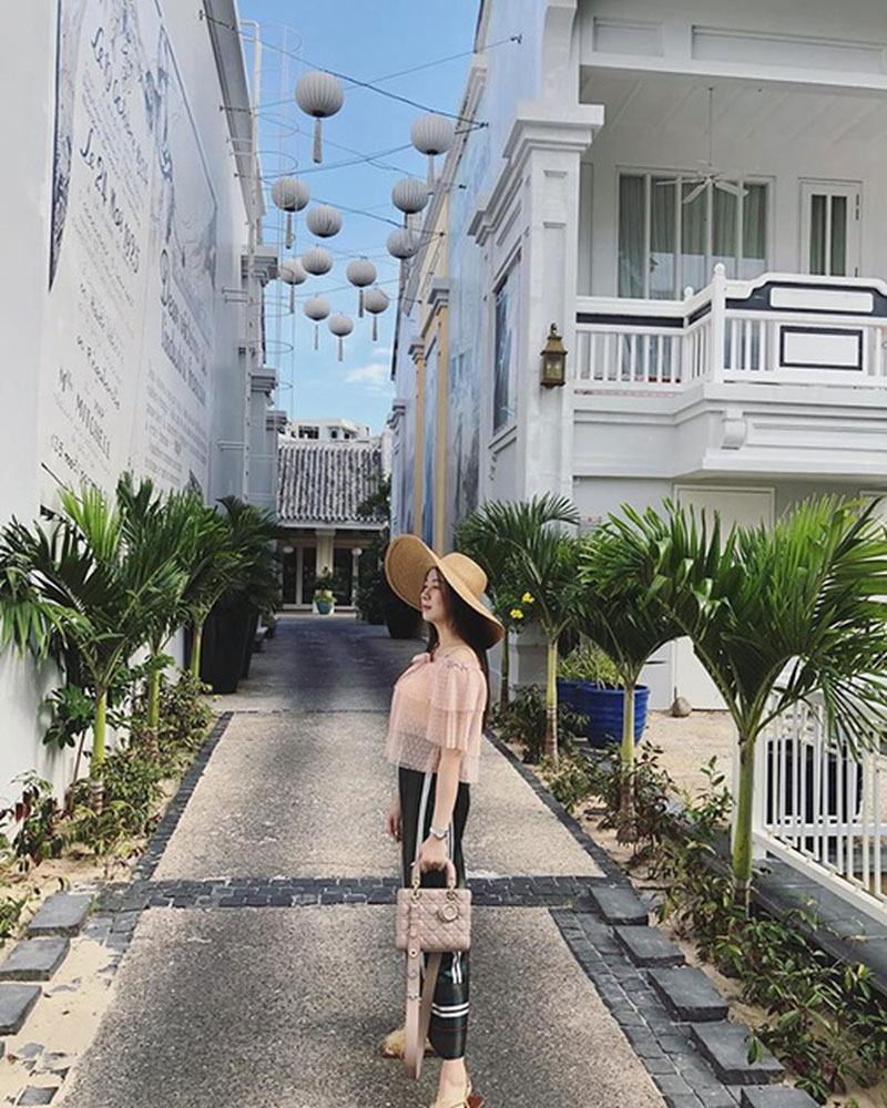 สาวพบรักออนไลน์ พ่อแม่ห้ามก็จะขอแต่ง ก่อนความจริงเผย เป็นถึงมหาเศรษฐี