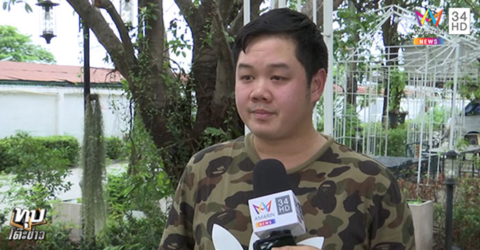 6 ล้อขับเกี่ยวศาลารอรถเมล์