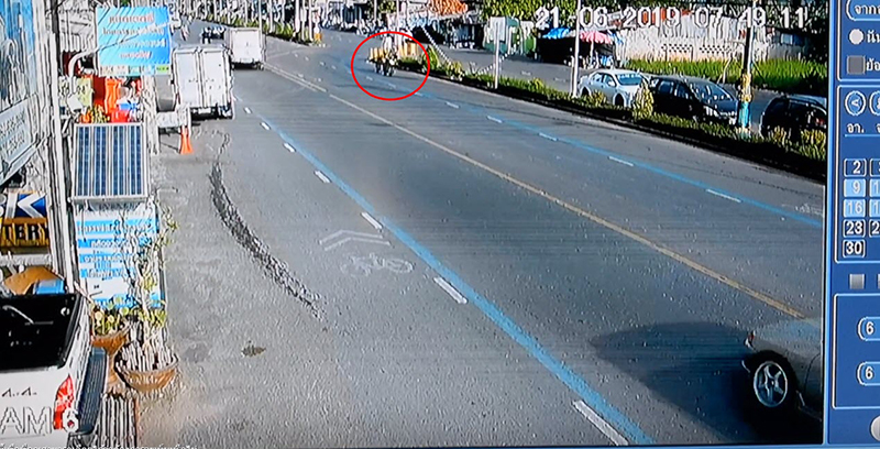 กระบะออกใหม่ไม่ถึงชั่วโมง ขับสวนเลนชนบิ๊กไบค์ ทำ 2 นร. เจ็บสาหัส 