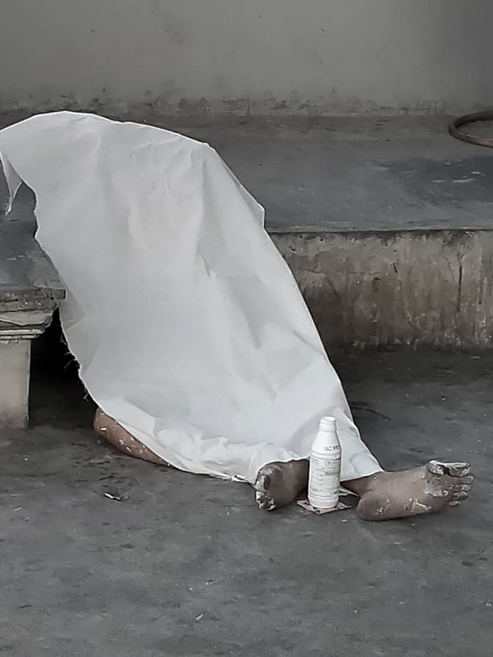 ทิ้งชายแก่ตายหน้าคอนโด