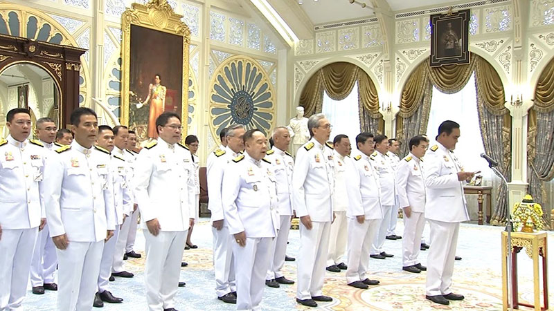 อภิปรายไม่ไว้วางใจ 63
