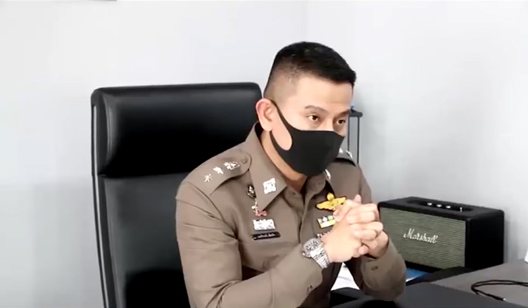 แหกเคอร์ฟิว