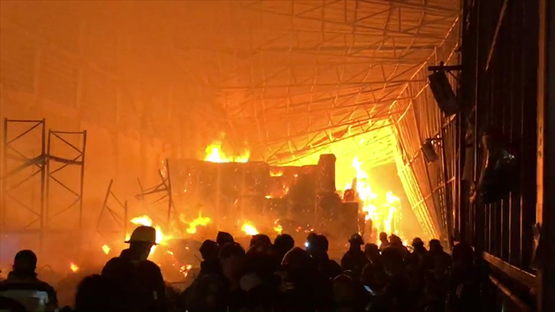 ไฟไหม้โรงงานกระดาษ บางบ่อ