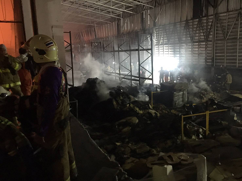 ไฟไหม้โรงงานกระดาษ บางบ่อ