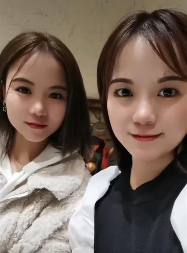 คู่แฝดที่พลัดพราก