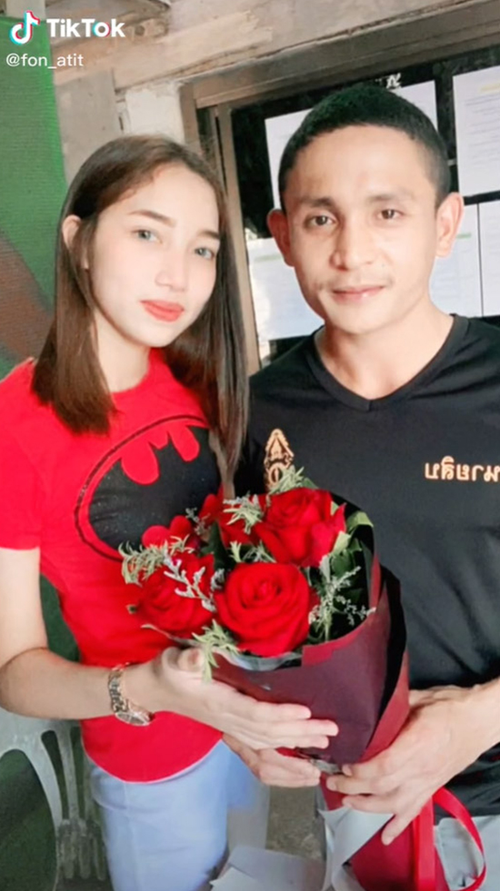 แต่งงานกับแม่เจ้าบ่าว