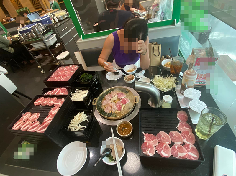 กินบุฟเฟ่ต์ไม่หมดถูกปรับ