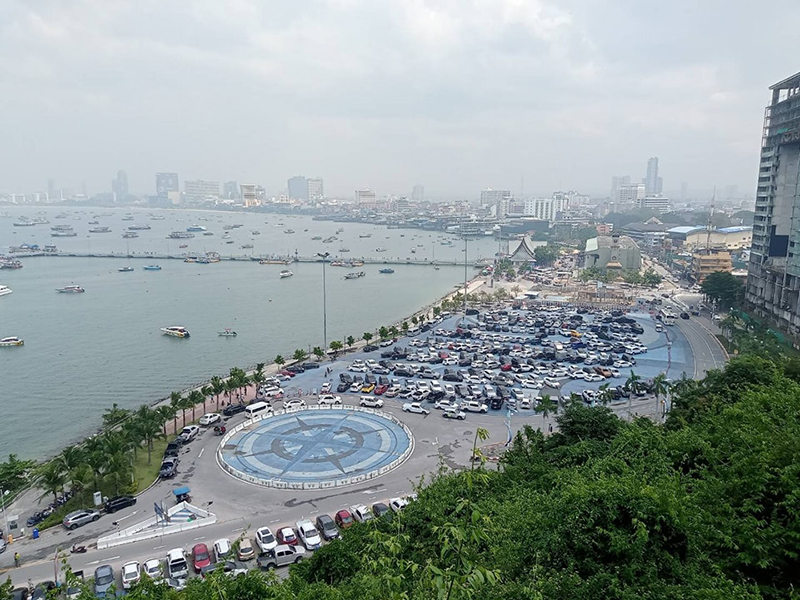 ดราม่าเกาะล้าน โปรโมตลานจอดฟรีช่วงหยุดยาว