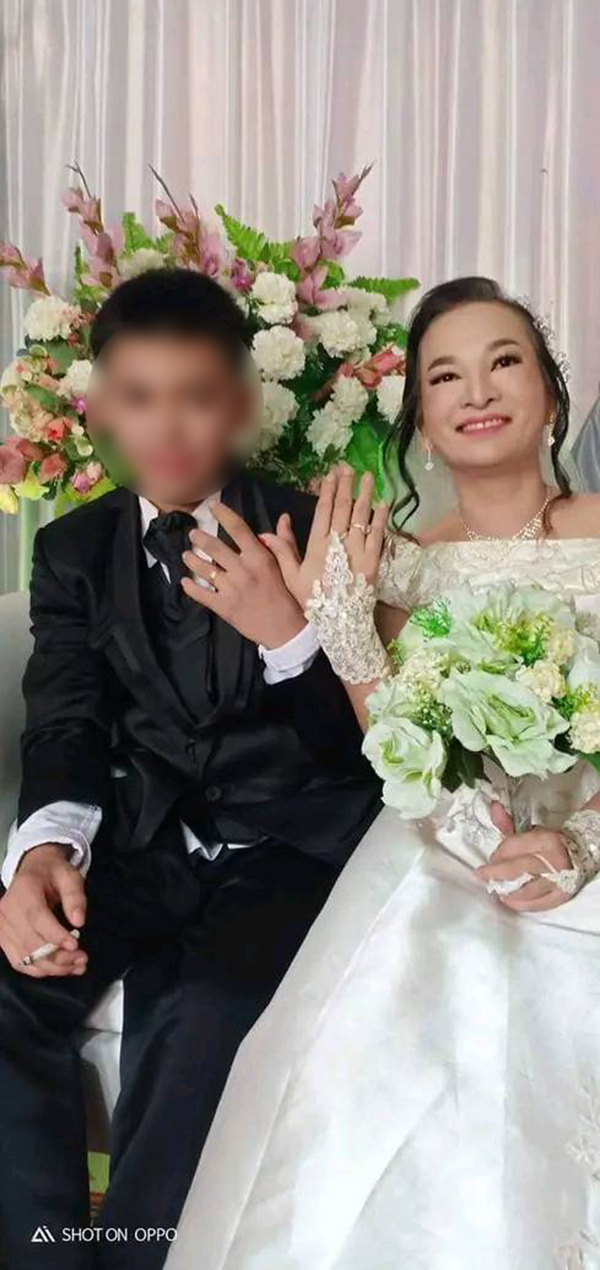 เจ้าบ่าววัย 16 แต่งงานเจ้าสาว 41