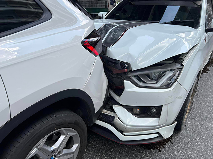 ออลนิวชนท้าย BMW