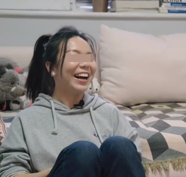 เดตผู้ชาย 100 คน ในปีเดียว 