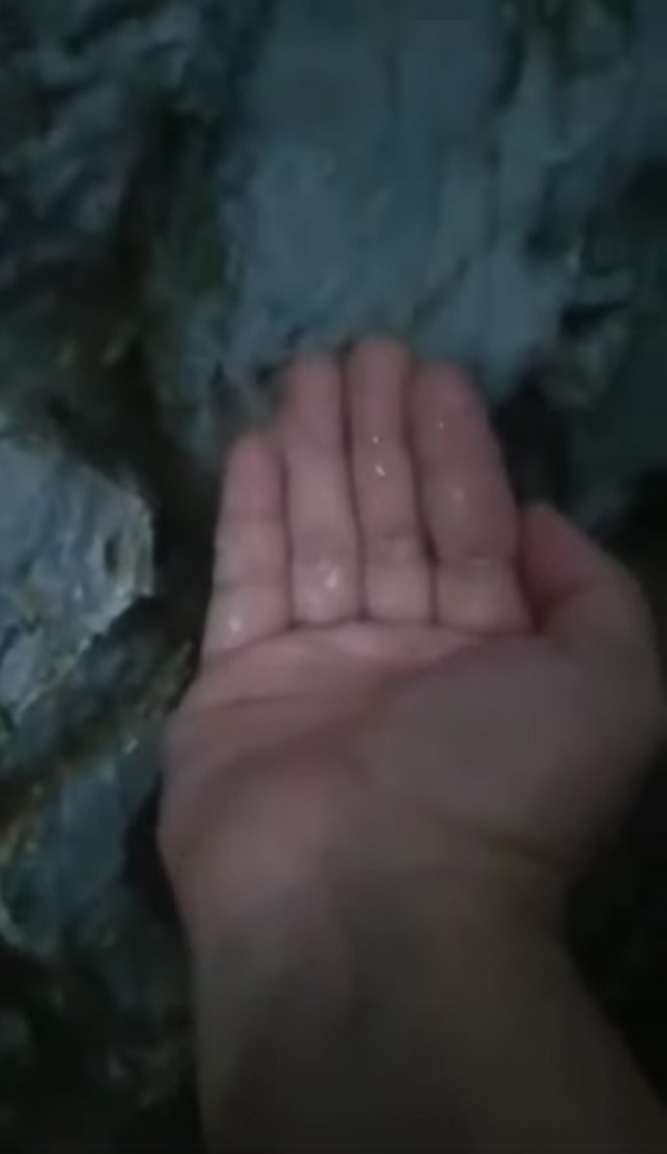 ดราม่า เพื่อนบ้านถมสูงเท่าหลังคา