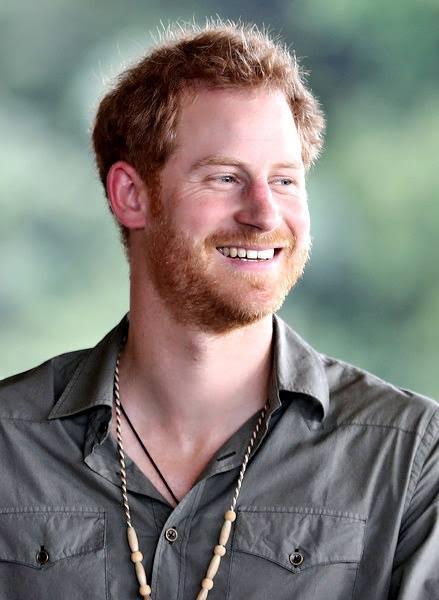 เจ้าชายแฮร์รี่ ส่งการ์ดอวยพรถึงเด็ก