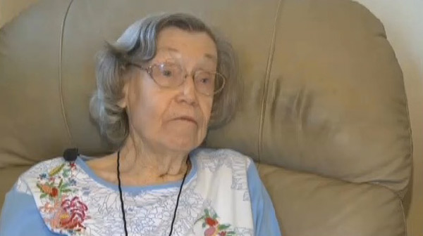 อะไรนะ ! ทวดวัย 104 เผยอายุยืนได้เพราะดื่มน้ำอัดลม 