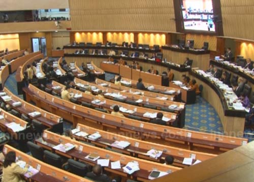 สปช. เสนอเปิดข้อมูลภาษีย้อนหลัง 5 ปี ของผู้ลงสมัครเลือกตั้ง