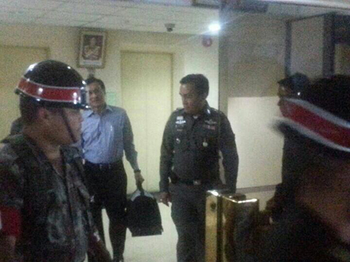 จาตุรนต์ ฉายแสง