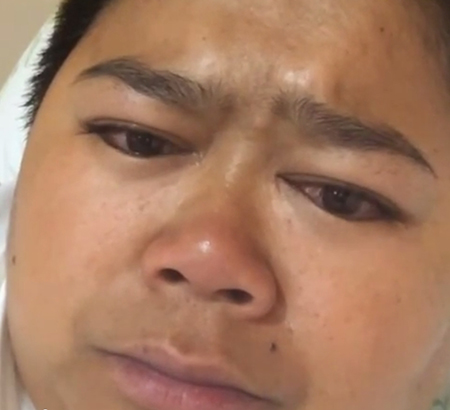 คลิป โก๊ะตี๋ น้อยใจจนหลั่งน้ำตา หลังโพสต์รูปรักทหาร แต่ถูกจวกยับ