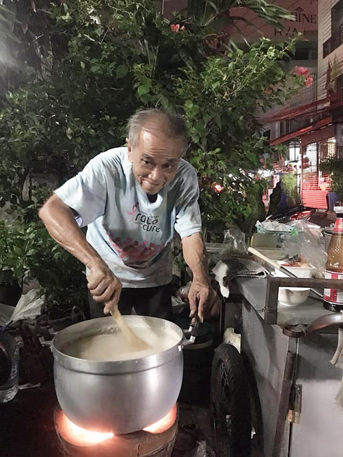  ลุงขายโจ๊ก