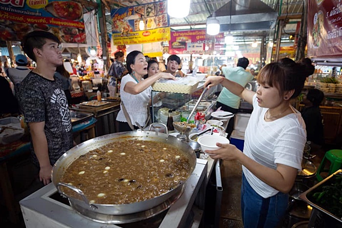 สมชาย ศรีสกุลภิญโญ 