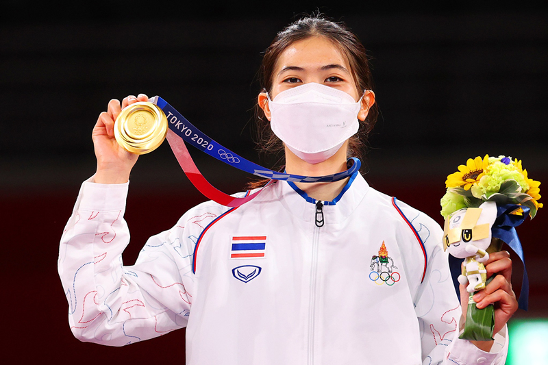 เงินอัดฉีดไม่ต้องเสียภาษี