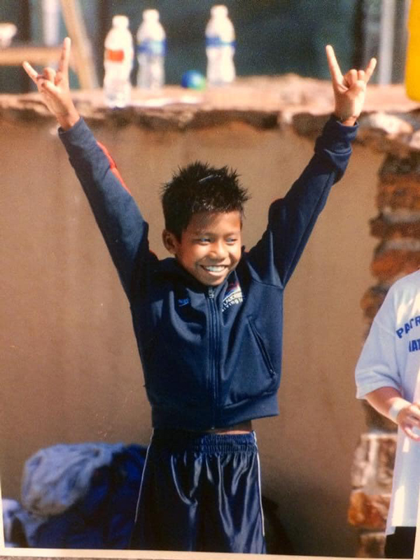 จากเด็กกำพร้าสู่นักกีฬาโอลิมปิก