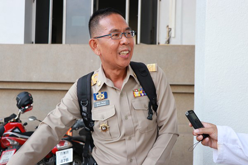 ผู้ว่าฯปทุมสละเงินเดือน