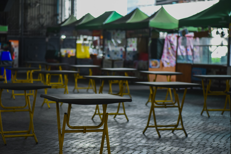 ล็อกดาวน์ทำเศรษฐกิจพัง