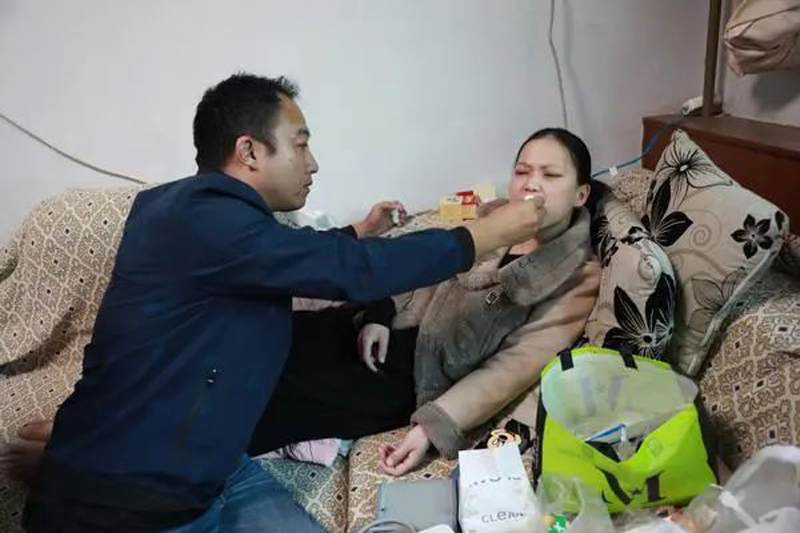 ชายเจอเมียเก่าป่วยระยะสุดท้ายเอ่ยปากขอแต่งงานอีกครั้ง