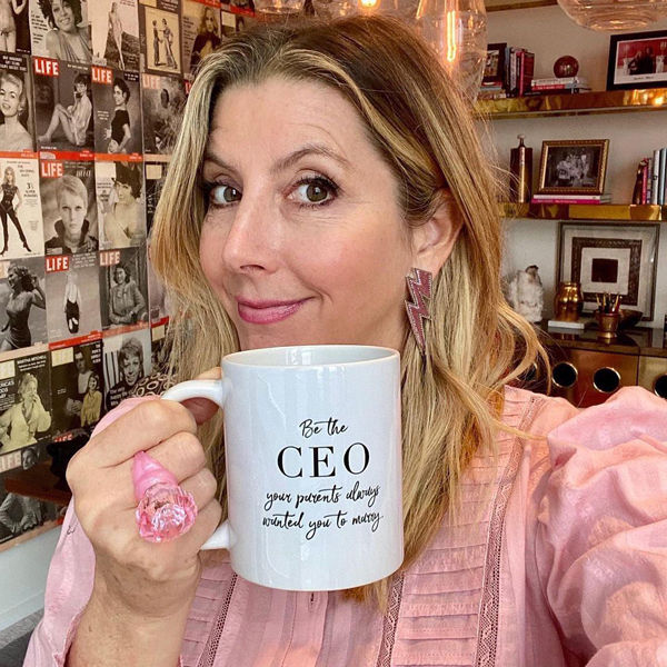 บอสเซอร์ไพรส์ตอบแทนพนักงานแจกเงินจุกๆ