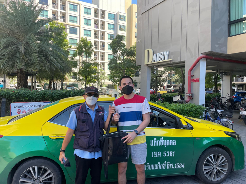 ลืมไอแพดบนแท็กซี่