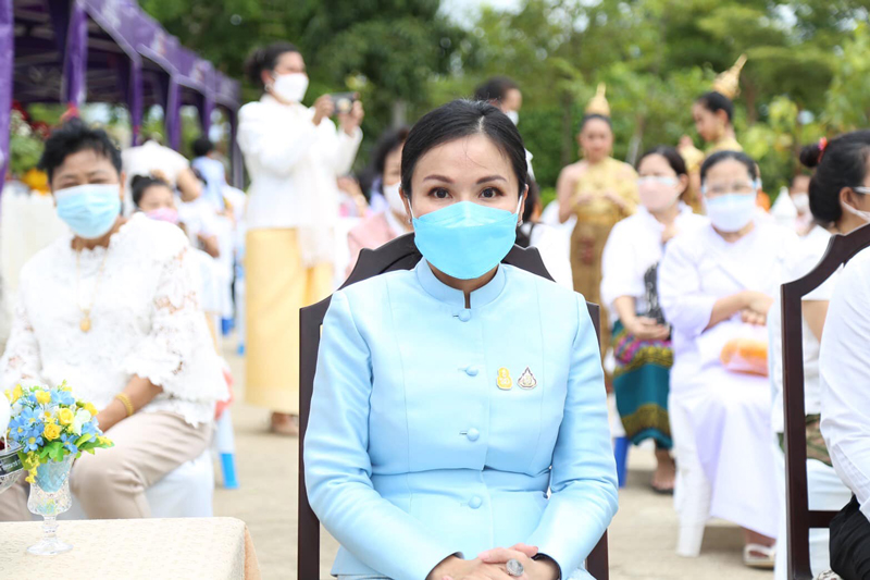 นฤมลภิญโญสินวัฒน์โพสต์ภาพกรวดน้ำหลังถูกปลด