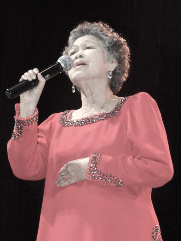 ศรีสอางค์ตรีเนตรอดีตนักร้องลูกทุ่งแผ่นเสียงทองคำเสียชีวิต