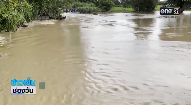 นายกฯลุยตรวจน้ำท่วมสมุทรปราการถามหาตู่นันทิดา