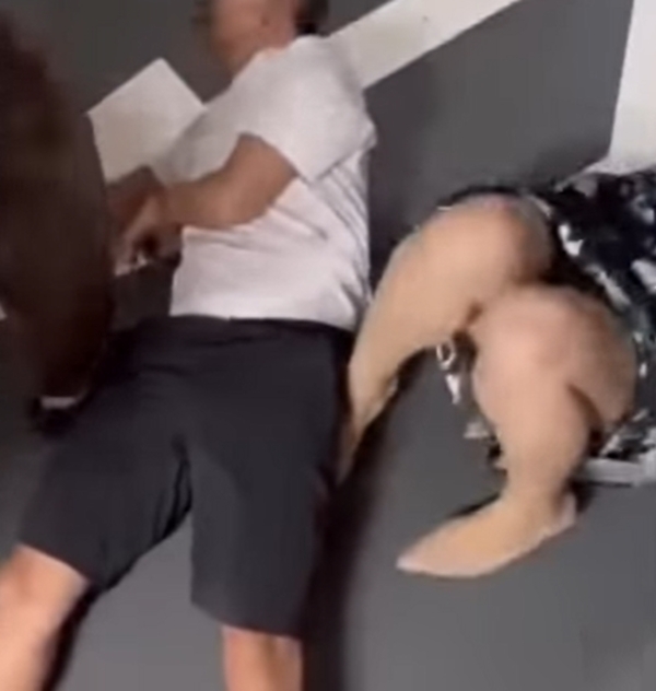 แย่งที่จอดรถ