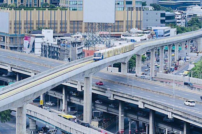   รถไฟฟ้าบีทีเอส 