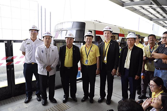   รถไฟฟ้าบีทีเอส 