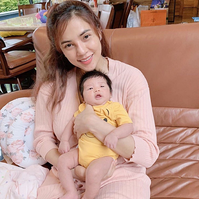 เลี้ยงลูกตามใจหมอ