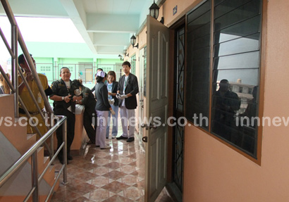 ฆ่าบีบคอสาวดูแลอพาร์ทเม้นต์ ทำทีขอดูห้อง