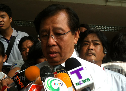 เจ้าสัวรุดไหว้ศพ ยอมรับผิด - ให้ประกัน วรยุทธ อยู่วิทยา