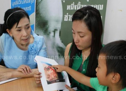 ตรีทิพยนิภา โนจา ภรรยา เหลือเฟือ มกจ๊ก ร้องถูกสามีซ้อมน่วม