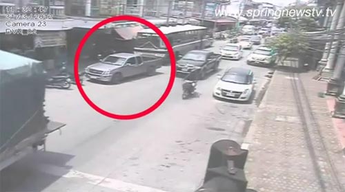 เผยคลิปคนร้ายขับรถคาร์บอม