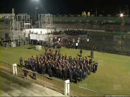 วันรุ่นตีกันวุ่น คอนเสิร์ตเสก-บาว 