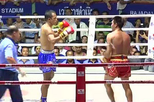 สมรักษ์ คัมแบ็ค ชนะน็อค ยอดวันเผด็จ มวยไฟต์พิเศษ