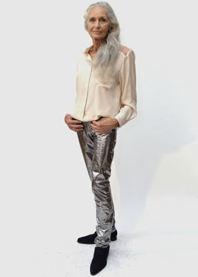 ดาฟเน่ เซลฟ์ นางแบบอายุมากที่สุดในโลก